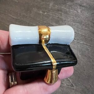 Nora Fleming Graduation Hat Mini